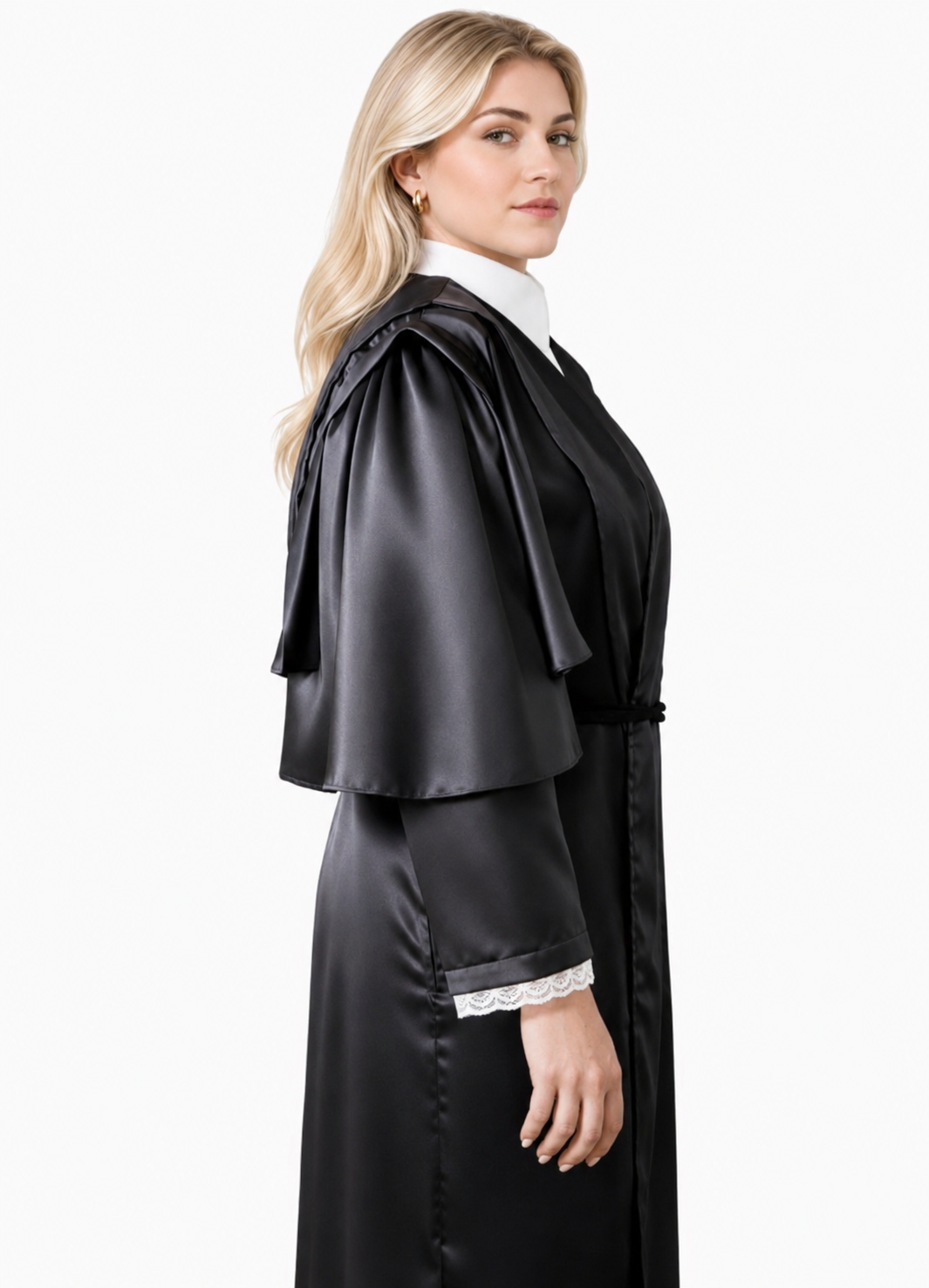 Beca jurídica feminina com torçal preto